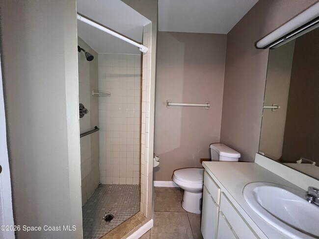 Photo - 1011 Clearmont St NE Unit 107-2