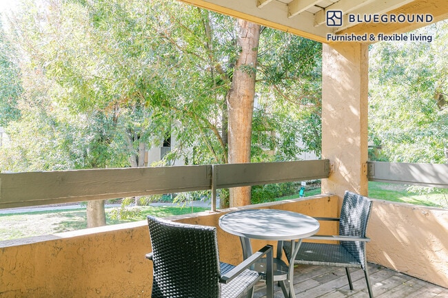 Photo - 1600 Villa St Unidad FL2-ID2075