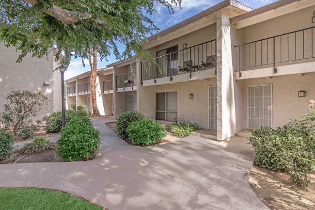 Stockdale Garden Villas