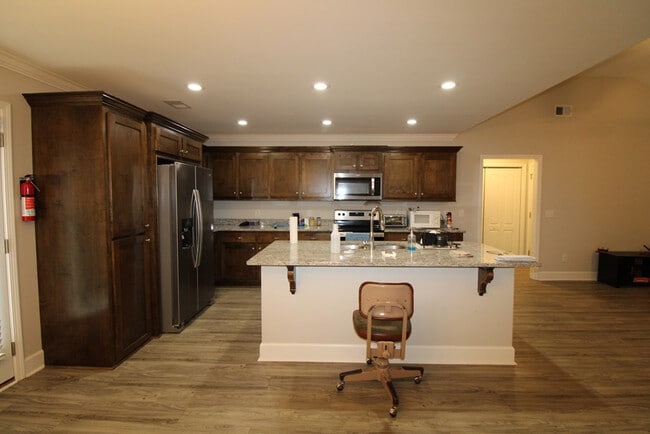 Photo - 1315 Mayfield Dr