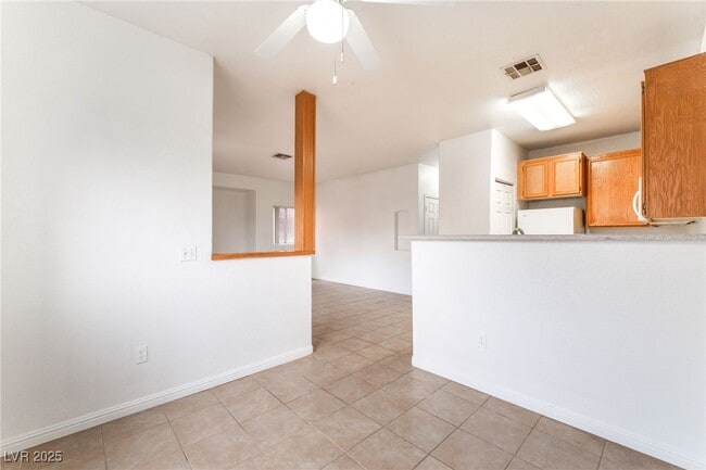 Photo - 4730 E Craig Rd Unit 1115