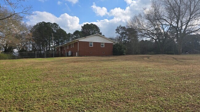 Photo - 1151 Stark Rd