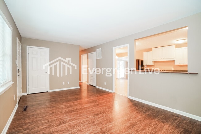 Photo - 4698 Dundee Ave