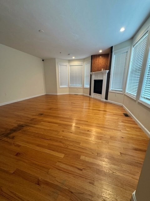 Photo - 16 Saco St Unit 2