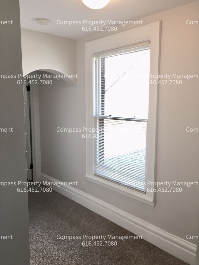 Photo - 543 Union Ave SE Unidad 2