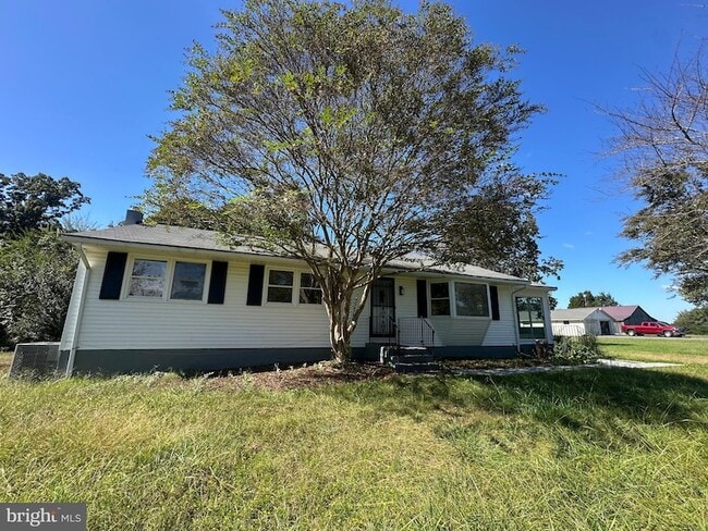 Photo - 9215 Wills Rd