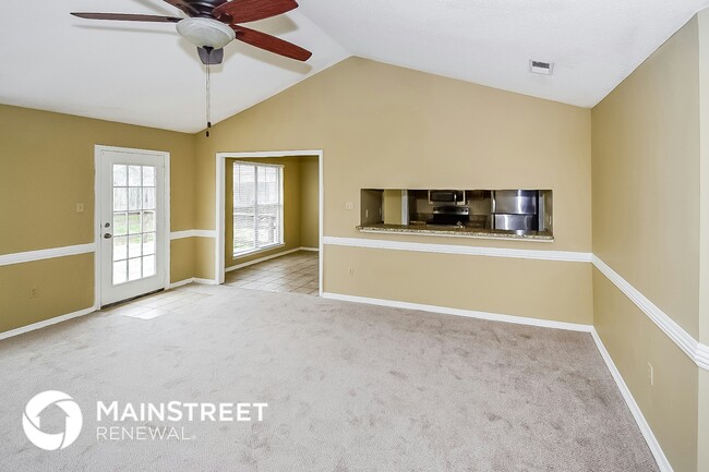 Photo - 6620 Jamestown Dr