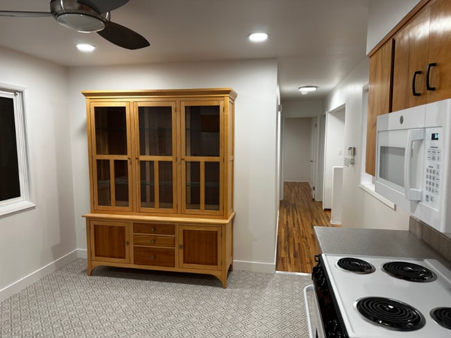 Photo - 2022 E Woodlawn Dr Unidad 2022