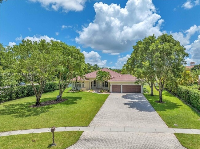 Building Photo - 16310 Paddock Ln