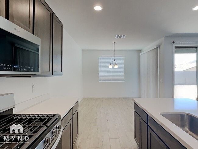 Photo - 13409 W Tether Trail