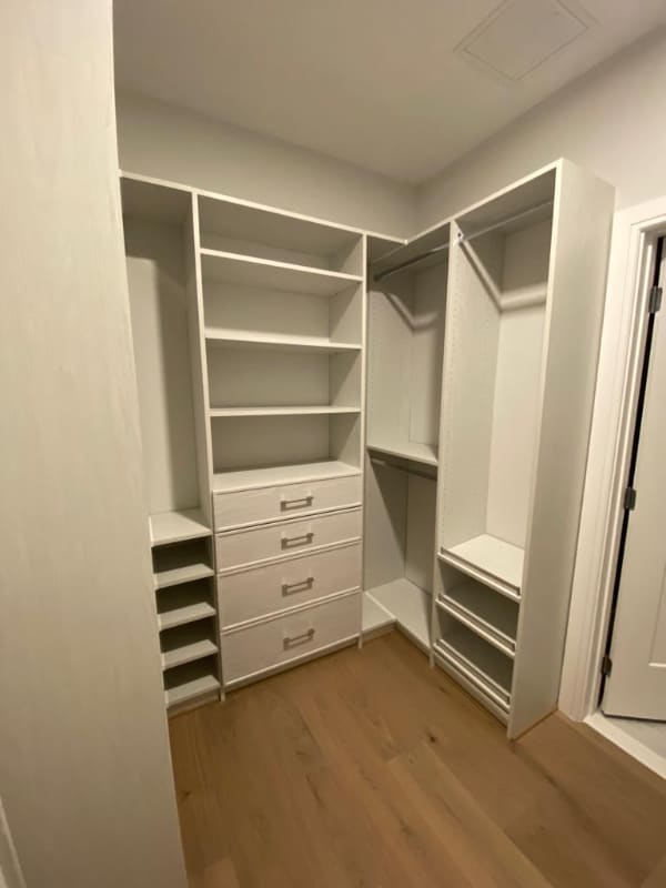 Photo - 635 Slaters Ln Unidad 304