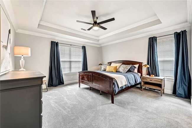 Photo - 701 SW Maidstone Ave