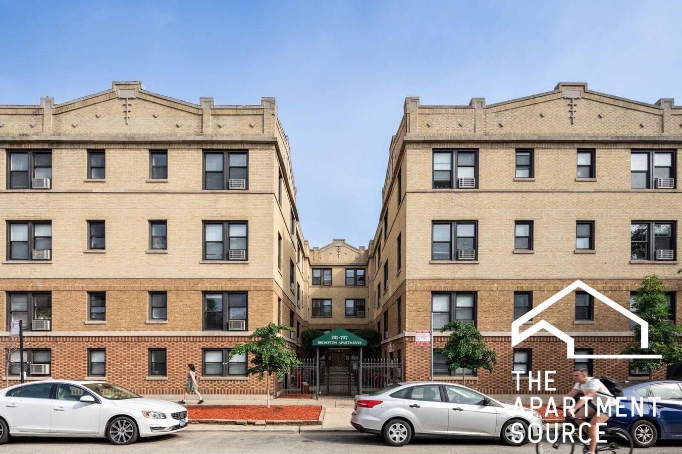 Photo - 713 W Brompton Ave Unit 57
