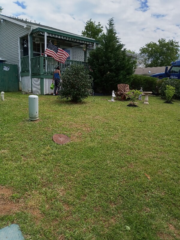 Photo - 2077 Century Ave SE Unit (Front )