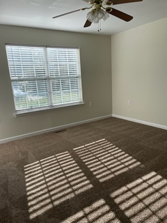 Photo - Landmark Court II Unit 2963