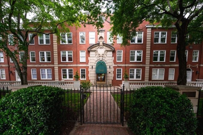2 bed 2 bath Peachtree Loft living in Buck... - 2 bed 2 bath Peachtree Loft living in Buck...