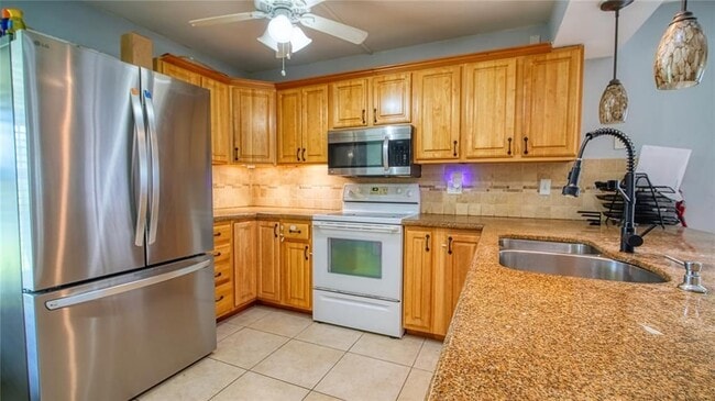 Photo - 11101 SW 15th Manor