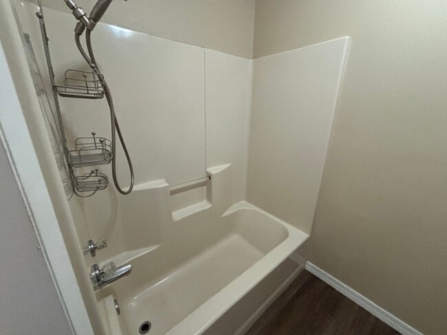 Photo - 218 East 16th St (Williamson Way, Apt 1-4 Unit 218 East 16th, Apt 3