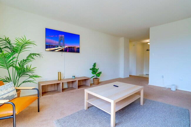 Photo - 1600 S Eads St Unit FL11-ID1022412P