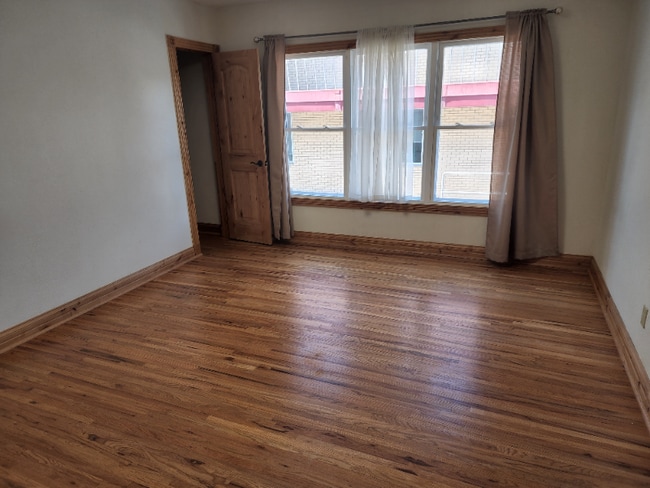 Photo - 1634 S College Ave