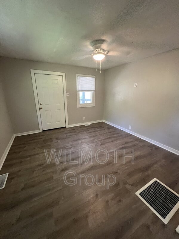 Photo - 2722 N Olney St