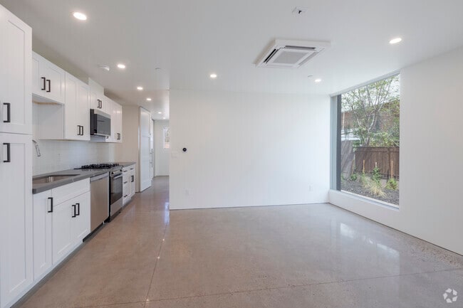 1 habitación, 1 baño - 600 pies cuadrados - Sala de estar - The Tailor