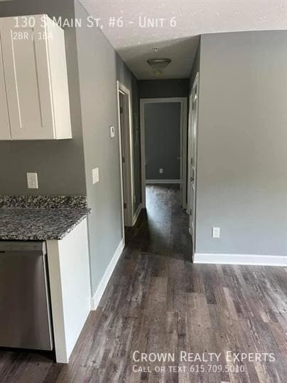 Photo - 130 S Main St