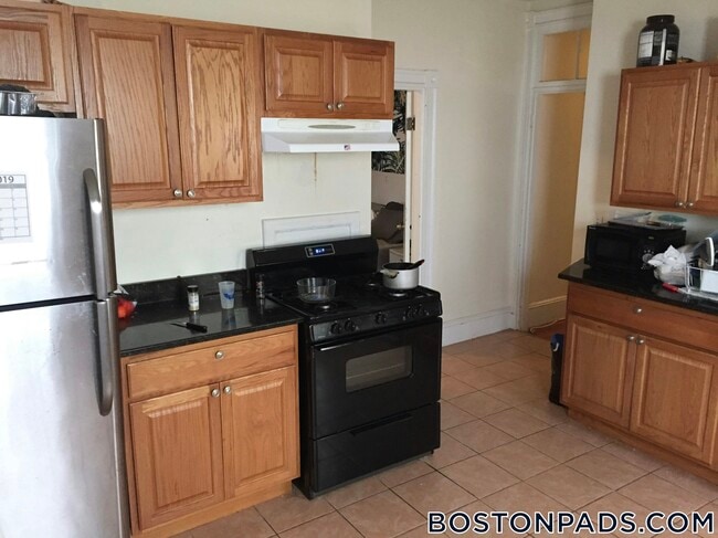 Photo - 55 Calumet St Unit 1