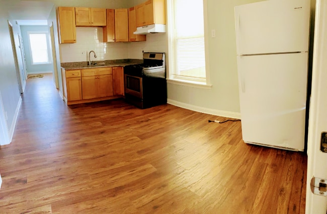 Photo - 4431 S Marshfield Ave Unidad 3