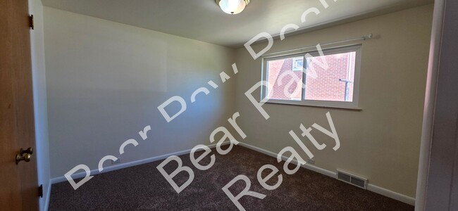 Photo - 1535 Hot Springs Ave Unit Apt 2