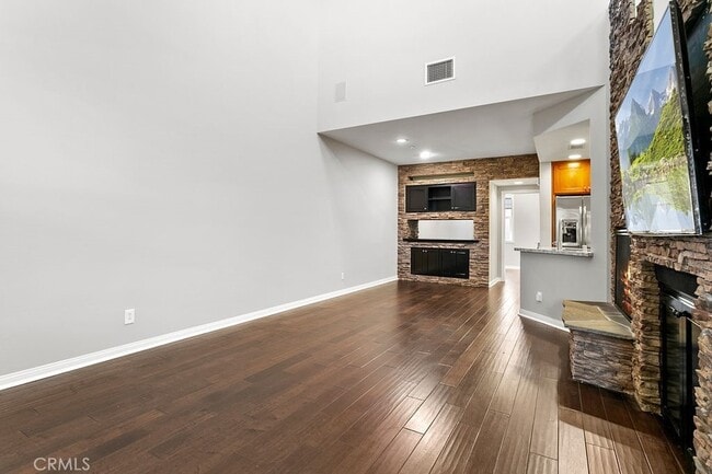 Photo - 84 Meridian Dr