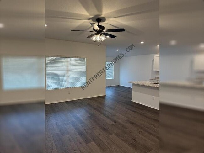 Photo - 102 Powder River Dr
