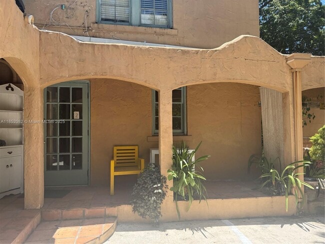 Building Photo - 5208 Alton Rd Unit R Rental