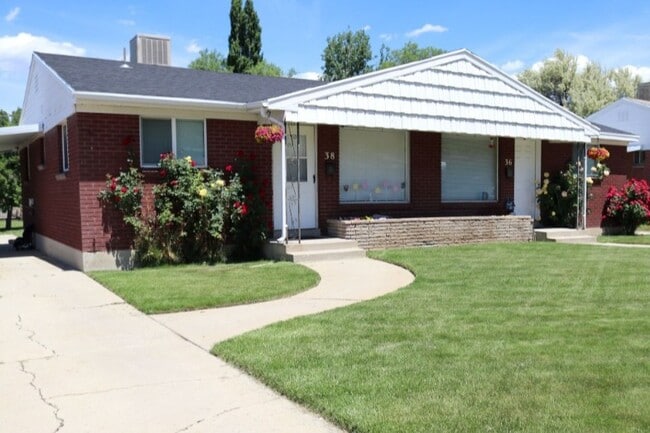 Building Photo - 38 W 1500 S Rental