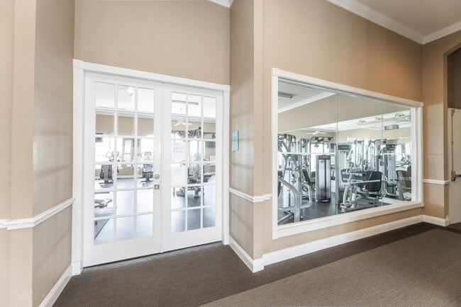 Photo - 7575 Kirby Dr Unit 2417