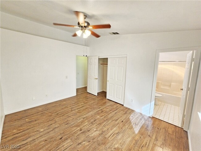 Photo - 2341 Yakima Ave