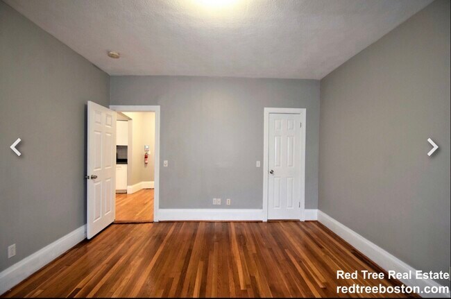 Photo - 83 Glenville Ave Unit 3