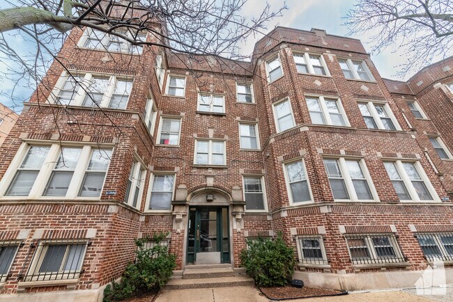 Building Photo - 7505 N Greenview Ave Unit 07-1 Rental