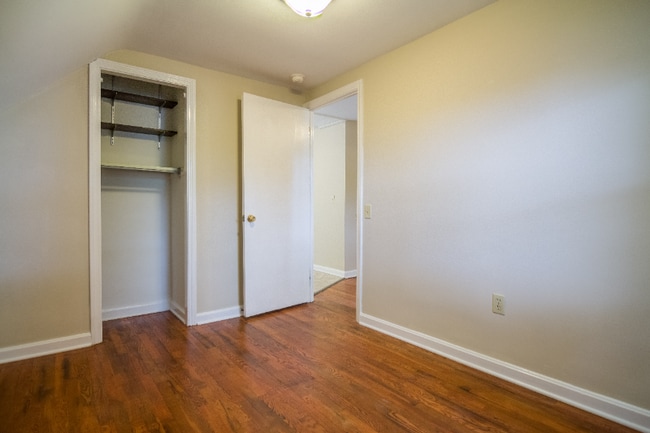 Photo - 37849 2nd St Unit Upper