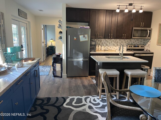 Photo - 4055 Dimsdale Rd