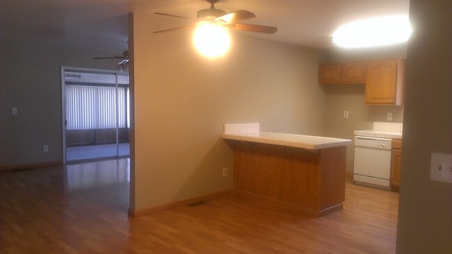 Photo - 245 Larson Ln