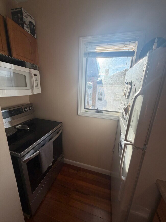 Photo - 127 Hillsdale Rd Unit APT2