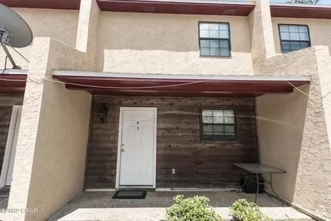 Building Photo - 6913 Cherry St Unit N Rental
