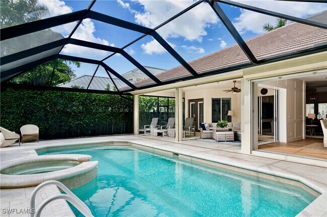 Photo - 380 5th Ave N