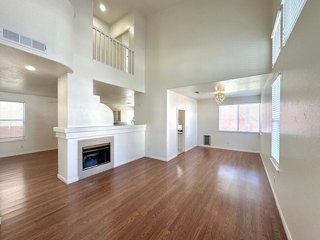 Photo - Cypress In The Hills At Summerlin By Lewis Homes