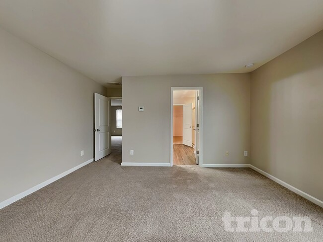 Photo - 2137 Hudson Dr