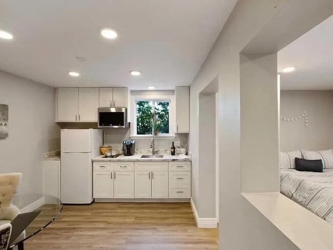 Studio - kitchen - 755 Fern Ave Apartment Unit In-Law