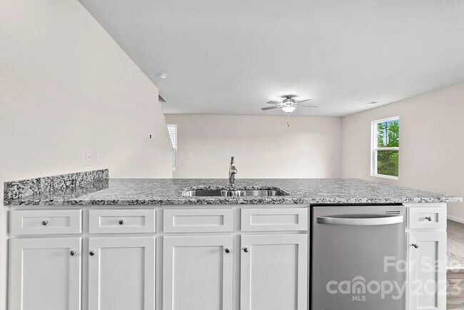 Photo - Room in House on Nia Rd