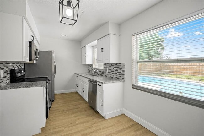 Photo - 4138 Westgate Rd