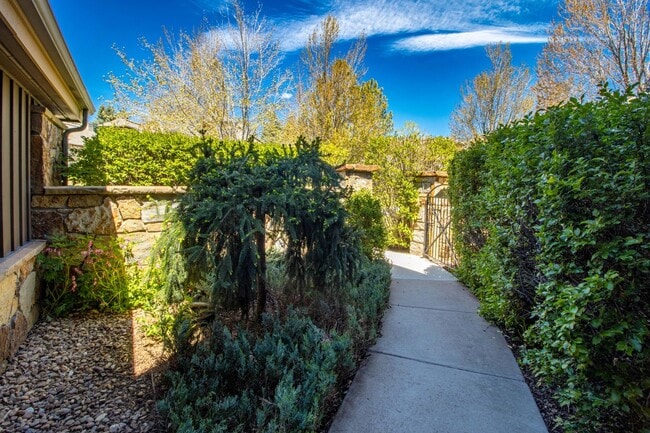 Photo - 29 Primrose Ln
